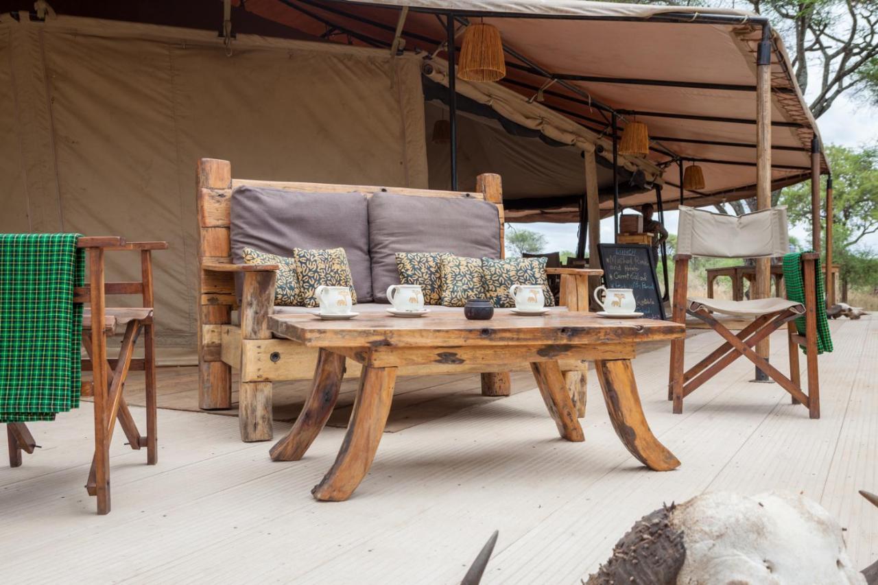 Baobab Tented Camp Kwa Kuchinia Exterior photo