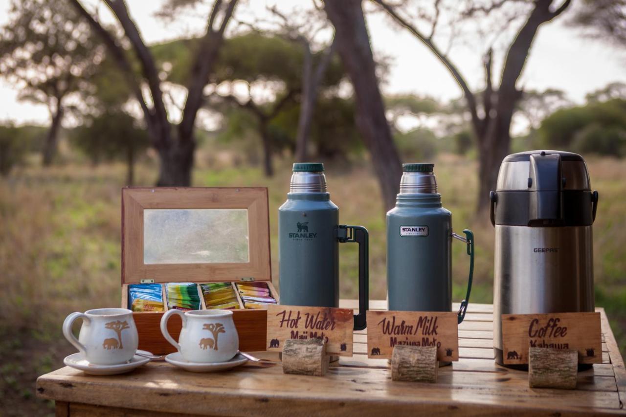 Baobab Tented Camp Kwa Kuchinia Exterior photo